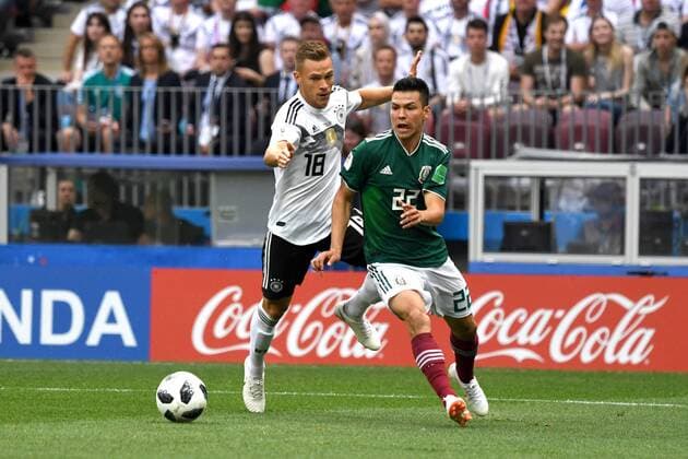 Soccer Men Season 2017 18 World Championships in Russia Group F 1 Gameday Luschniki Stadium Moscow Germany Mexico Joshua Kimmich Nr 18 Germany Hirving Lozano Nr 22 Mexico 17 06 2018 Copyright: xMatthiasxKochx