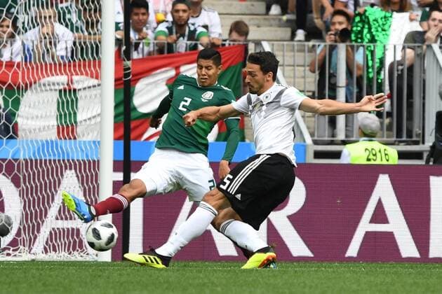 Soccer Men Season 2017 18 World Championships in Russia Group F 1 Gameday Luschniki Stadium Moscow Germany Mexico Hugo Ayala No 2 Mexico Mats Hummels No 5 Germany 17 06 2018 Copyright: xMatthiasxKochx