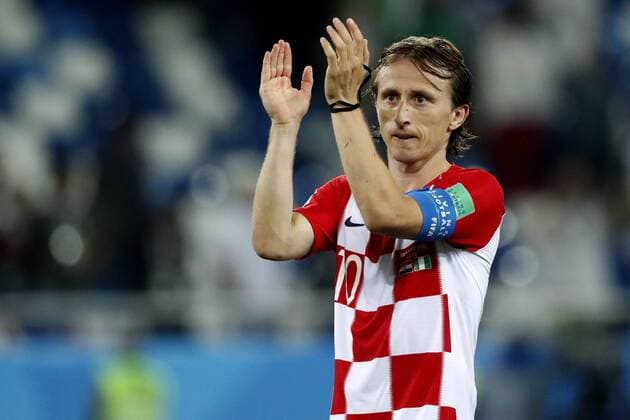 Futbol, Croacia vs Nigeria Copa Mundial de Rusia 2018 El jugador de Luka Modric saluda a los hinchas tras el partido del grupo D contra Nigeria disputado en el estadio Kalingrad de Kalingrad, Rusia. 16 06 2018 Andres Pina Photosport Football, Croatia vs Nigeria World Cup Russia 2018 Croatia s player Luka Modric salutes the fans after the group D football match against Nigeria held at the Kalingrad stadium in Kalingrad, Russia. 16 06 2018 Andres Pina Photosport Croacia vs Nigeria, mundial de Rusia 2018 