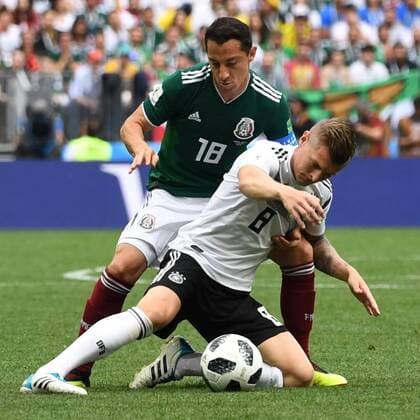 Soccer Men Season 2017 18 World Championships in Russia Group F 1 Gameday Luschniki Stadium Moscow Germany Mexico Andres Guardado Nr 18 Mexico Toni Kroos Nr 8 Germany 17 06 2018 Copyright: xMatthiasxKochx