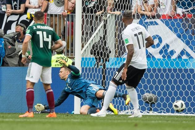 17.06.2018 MOSKWA MOSCOW LUZHNIKI STADIUM PILKA NOZNA (FOOTBALL) MISTRZOSTWA SWIATA ROSJA 2018 FIFA World Cup WM Weltmeisterschaft Fussball RUSSIA 2018 NIEMCY - MEKSYK (GERMANY - MEXICO) NZ MANUEL NEUER BRAMKA GOL GOAL FOTO LUKASZ SKWIOT CYFRASPORT NEWSPIX.PL --- Newspix.pl  20180617CSLS0045