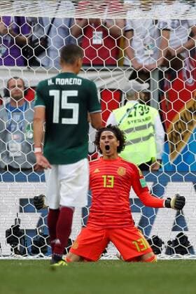 Mexican goalkeeper Ochoa during the FIFA World Cup WM Weltmeisterschaft Fussball 2018 Group F soccer match between Germany and Mexico, in Moscow, Russia, 17 June 2018. GERMANY VS. MEXICO !ACHTUNG: NUR REDAKTIONELLE NUTZUNG!  Copyright: xAlbertoxEstevezx FWC09-170 20180617-636648588725879747