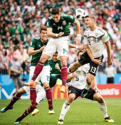 180617 Javier Hernandez of Mexico and Thomas Müller of Germany during the FIFA World Cup group stage match between Germany and Mexico on June 17, 2018 in Moscow Photo Petter Arvidson BILDBYRAN Code PA 92069  Copyright: PETTERxARVIDSON BB180617PA099