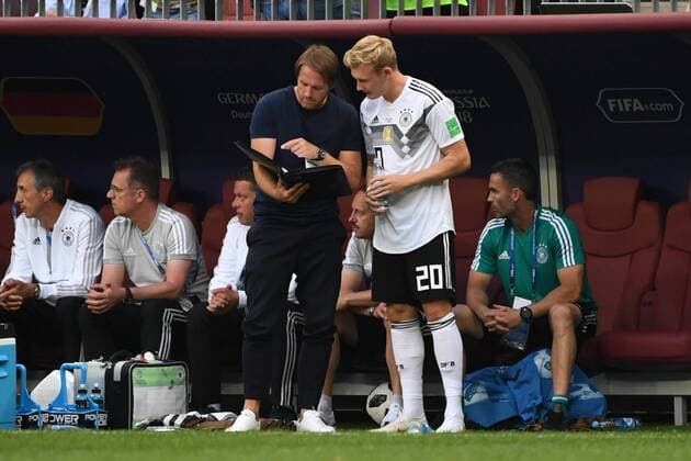 Soccer Men Season 2017 18 World Championships in Russia Group F 1 Gameday Luschniki Stadium Moscow Germany Mexico Assistence Coach Thomas Schneider Germany Julian Brandt Nr 20 Germany 17 06 2018 Copyright: xMatthiasxKochx