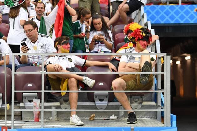 Football Mens Season 2017 18 World Cup in Russia Group F 1 Gameday Luschniki Stadium Moscow Germany Mexico Pleasure and disappointment after the final whistle of the fans from Mexico and Germany 17 06 2018 Copyright: xMatthiasxKochx