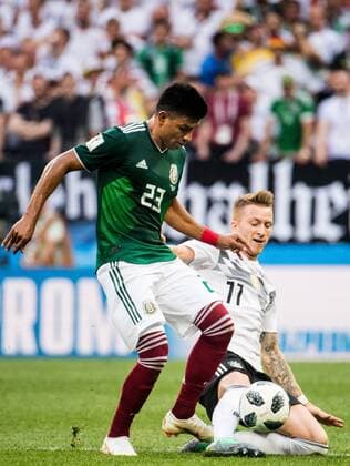 180617 Marco Reus of Germany and Jesus Gallardo of Mexico during the FIFA World Cup group stage match between Germany and Mexico on June 17, 2018 in Moscow Photo Petter Arvidson BILDBYRAN Code PA 92069  Copyright: PETTERxARVIDSON BB180617PA136