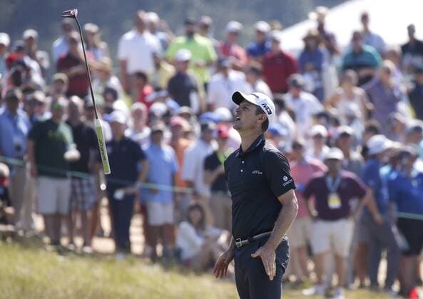 Justin Rose of England reacts after missing a putt on the 9th green in the final round of the 118th U.S. Open Championship at Shinnecock Hills Golf Club in Southampton, New York on June 17, 2018. Koepka won the Championship with a score of 1 over par. Tommy Fleetwood from England become just the sixth player to shoot 63 in a U.S. Open.  NYP20180617133 JOHNxANGELILLO