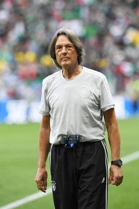 Moscow Soccer Men FIFA Soccer Welltmeisterschaften 2018 FIFA world cup 2018 17 06 2018 Luzhniki Stadium Moscow Group F Preliminary Round Germany vs Mexico Dr Hans Wilhelm Müller Wohlfahrt DFB Doctor Germany