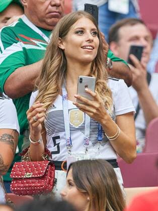 Germany - Mexico, Soccer, Moscow, June 17, 2018 Cathy Fischer, wife of Mats Hummels , GERMANY - MEXICO 0-1 FIFA World Cup WM Weltmeisterschaft Fussball 2018 RUSSIA, Group F, Season 2018 2019, June 17, 2018 L u z h n i k i Stadium in Moscow, Russia. Photo: MAGICS Peter Schatz