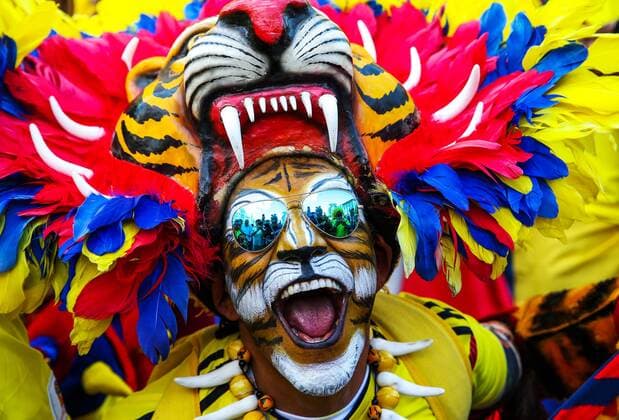 WM 2018, Fans SARANSK, RUSSIA - JUNE 19, 2018: Team Japan s fan by Mordovia Arena Stadium ahead of the 2018 FIFA World Cup WM Weltmeisterschaft Fussball First Stage Group H football match between Colombia and Japan. Stanislav Krasilnikov TASS  TS0850DD