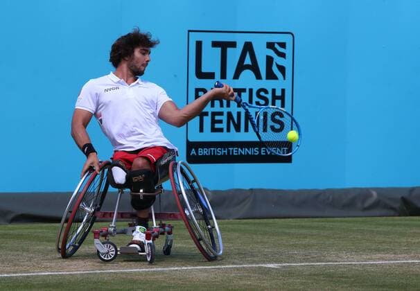 Rohlstuhltennis, Queens Club London June 22, 2018 - London, United Kingdom - Daniel Caverzaschi (ESP) .during Fever-Tree Championships Wheelchair Event match between Daniel Caverzaschi (ESP) against Stefan Olson (SWE) at The Queen s Club, London, on 22 June 2018 Fever-Tree Championships - Day Five  - ZUMAn230 20180622_zaa_n230_669 Copyright: xKieranxGalvinx