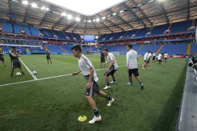 June 22, 2018 - EUM20180622DEP07.JPG.ROSTOV, Rusia, SoccerFutbol-Mundial.- 22 de junio de 2018. Sesion de entrenamiento de la Seleccion Mexicana de futbol en el Estadio Rostov Arena, previo al partido que tendran ante su similar de Corea del Sur este sabado, como parte de las actividades de fase de grupos del Mundial de Rusia. Foto: Agencia EL UNIVERSALLuis CortesMAR. Latin News: June 22, 2018  - ZUMAu78_ 20180622_zaf_u78_510 Copyright: xElxUniversalx