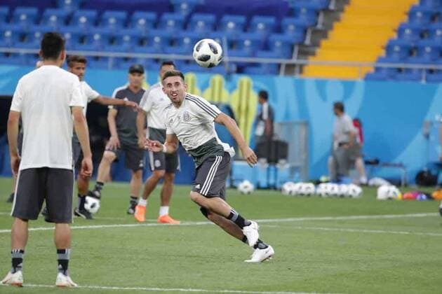 June 22, 2018 - EUM20180622DEP08.JPG.ROSTOV, Rusia, SoccerFutbol-Mundial.- 22 de junio de 2018. Sesion de entrenamiento de la Seleccion Mexicana de futbol en el Estadio Rostov Arena, previo al partido que tendran ante su similar de Corea del Sur este sabado, como parte de las actividades de fase de grupos del Mundial de Rusia. Foto: Agencia EL UNIVERSALLuis CortesMAR. Latin News: June 22, 2018  - ZUMAu78_ 20180622_zaf_u78_519 Copyright: xElxUniversalx