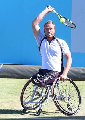 Rohlstuhltennis, Queens Club London June 22, 2018 - London, United Kingdom - Nicolas Peifer (FRA) .during Fever-Tree Championships Wheelchair Doubles Event match between Alfie Hewett and Gordon Reid (GBR) against Stephane Houdet and Nicolas Peifer (FRA) at The Queen s Club, London, on 22 June 2018 Fever-Tree Championships - Wheelchair Tennis  - ZUMAn230 20180622_zaa_n230_989 Copyright: xKieranxGalvinx