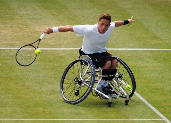 Tennis - 2018 Queen™s Club Fever-Tree Championships - Day Six, Saturday Men™s Wheelchair, Semi-Final : Alfie Hewett (GBR) vs. Stefan Olsson (SWE) Alfie Hewett , on Court 1. COLORSPORT ANDREW COWIE 