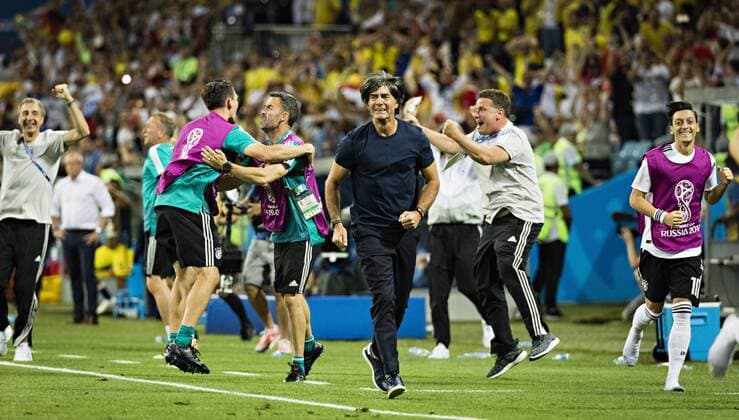 Sochi 23 06 2018 Torjubel Coach Joachim Löw Germany Mesut Özil Germany Germany Sweden Fisht Stadium Olympic Stadium