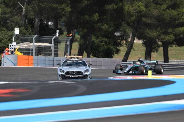 24th June 2018, Circuit Paul Ricard, Le Castellet, France; French Formula One Grand Prix, race day; Mercedes AMG Petronas Motorsport, Lewis Hamilton leads under safety car after the Vettel and Bottas crash  ActionPlus12040290 Octane