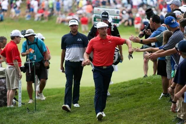 June 24, 2018 - Cromwell, Connecticut, United States - Bubba Watson (L) and Bryson DeChambeau approach the 18th tee during the final round of the Travelers Championship at TPC River Highlands. PGA Golf Herren 2018: Travelers Championship - Final Round - ZUMAw109 20180624_zap_w109_031 Copyright: xDebbyxWongx