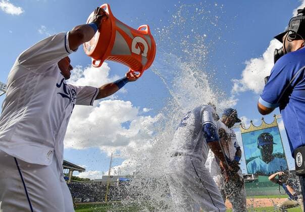 June 25, 2018 - Kansas City, Missouri, U.S. - Kansas City RoyalsWILY PERALTA and ROSELL HERRERA receive the Salvy Splash from SALVADOR PEREZ after the teams 2-0 win over the Los Angeles Angels during Monday s baseball game on June 25, 2018, at Kauffman Stadium. MLB Baseball Herren USA 2018: Royals 2:0 Angels - ZUMAm67_ 20180625_zaf_m67_029 Copyright: xJohnxSleezerx