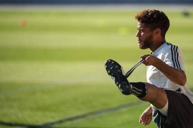 180626 Jonathan Dos Santos of the Mexican National Football Team at a practice session during the FIFA World Cup on June 26, 2018 in Ekaterinburg Photo Joel Marklund BILDBYR N Code JM 87735  Copyright: JOELxMARKLUND BB180626JM081