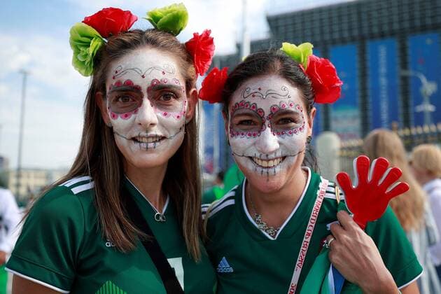 Mexican supporters prior to the FIFA World Cup WM Weltmeisterschaft Fussball 2018 Group F soccer match between Mexico and Sweden, in Ekaterinburg, Russia, 27 June 2018. MEXICO VS. SWEDEN !ACHTUNG: NUR REDAKTIONELLE NUTZUNG!  Copyright: xJosexMendezx FWC42-6 20180627-636657096508584759