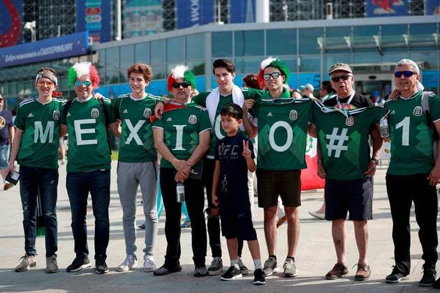 , Mexican supporters prior to the FIFA World Cup WM Weltmeisterschaft Fussball 2018 Group F soccer match between Mexico and Sweden, in Ekaterinburg, Russia, 27 June 2018. MEXICO VS. SWEDEN !ACHTUNG: NUR REDAKTIONELLE NUTZUNG!  Copyright: xJosexMendezx FWC42-12 20180627-636657097773318896