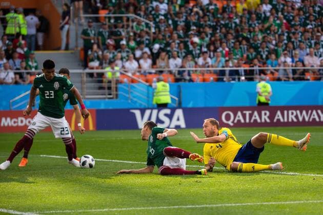 180627 Erick Gutierrez Erick Gutierrez and Andreas Granqvist of Sweden during the FIFA World Cup group stage match between Mexico and Sweden on June 27, 2018 in Ekaterinburg Photo Petter Arvidson BILDBYRAN Code PA 87737  Copyright: PETTERxARVIDSON BB180627PA041