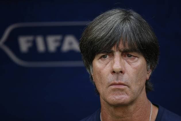 Futbol, Corea del Sur vs Alemania Copa Mundial de Rusia 2018 El entrenador de Alemania Joachim Low da instrucciones a sus jugadores durante el partido del grupo F contra Corea del Sur disputado en el estadio Kazan Arena de Kazan, Rusia. 27 06 2018 Andres Pina Photosport Football, Korea Republic vs Germany World Cup Russia 2018 Germany s manager Joachim Low instructs his players during the group F football match against Korea Republic held at the Kazan Arena stadium in Kazan, Russia. 27 06 2018 Andres Pina Photosport Corea del Sur vs Alemania, mundial de Rusia 2018 