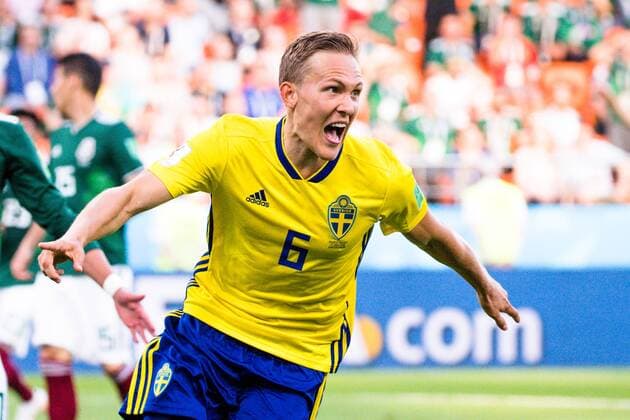 180627 Ludwig Augustinsson of Sweden celebrates after the 0 1 goal during the FIFA World Cup group stage match between Mexico and Sweden on June 27, 2018 in Ekaterinburg Photo Joel Marklund BILDBYR N Code JM 87737  Copyright: JOELxMARKLUND BB180627JM076