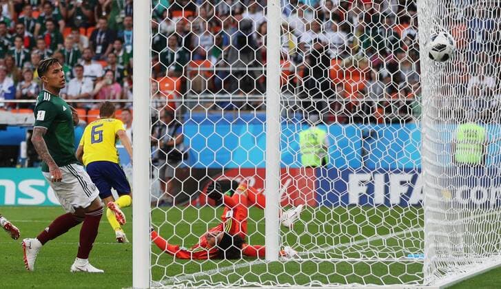 (180627) -- YEKATERINBURG, June 27, 2018 -- Ludwig Augustinsson (2nd L) of Sweden shoots to score during the 2018 FIFA World Cup WM Weltmeisterschaft Fussball Group F match between Mexico and Sweden in Yekaterinburg, Russia, June 27, 2018. ) (SP)RUSSIA-YEKATERINBURG-2018 WORLD CUP-GROUP F-MEXICO VS SWEDEN LuxJinbo 