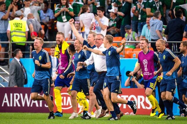180627 head coach Janne Andersson of Sweden celebrates after the FIFA World Cup group stage match between Mexico and Sweden on June 27, 2018 in Ekaterinburg Photo Petter Arvidson BILDBYR N Code PA 87737  Copyright: PETTERxARVIDSON BB180627PA149
