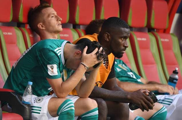 (180627) -- KAZAN, June 27, 2018 -- Players of Germany react after the 2018 FIFA World Cup WM Weltmeisterschaft Fussball Group F match between Germany and South Korea in Kazan, Russia, June 27, 2018. South Korea won 2-0. ) (SP)RUSSIA-KAZAN-2018 WORLD CUP-GROUP F-GERMANY VS SOUTH KOREA LixGa 