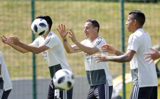 Mexican National soccer team player Andres Guardado during a training session in Moscow, Russia, 29 June 2018. Mexico will face Brazil in a Russia 2018 World Cup round of 16 match on 02 July. Mexico training !ACHTUNG: NUR REDAKTIONELLE NUTZUNG!  Copyright: xLavandeiraxJrx MUN513 20180629-636658728372046422