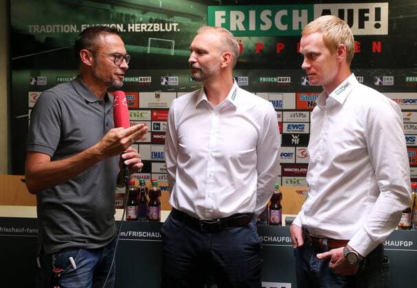 BAU 29 06 2018 Göppingen Handball Frisch On Göppingen PK Hartmut Mayerhoffer is introduced as coach v l Moderator Holger Laser Trainer Hartmut Mayerhoffer Christian Schöne Sportlicher Leiter