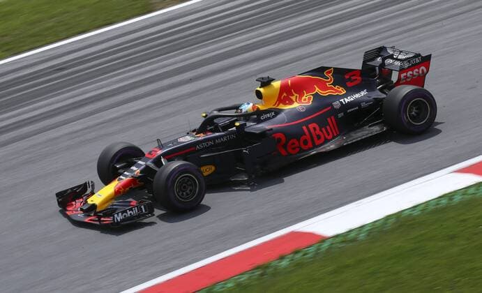 FORMULA 1 - GP of Austria 2018 SPIELBERG,AUSTRIA,30.JUN.18 - MOTORSPORTS, FORMULA 1 - Grand Prix of Austria, Red Bull Ring, free practice. Image shows Daniel Ricciardo (AUS Red Bull Racing). GEPAxpictures xWolfgangxGrebien