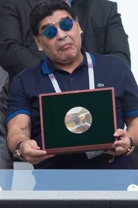 30.06.2018, Kazan, pilka nozna, mistrzostwa swiata, Francja - Argentyna, N z Diego Maradona, fot. Tomasz Jastrzebowski Foto Olimpik ----- 30.06.2018, Kazan, football, FIFA World Cup WM Weltmeisterschaft Fussball 2018, France - Argentina, In the picture: Diego Maradona fot. Tomasz Jastrzebowski Foto Olimpik FRANCE OUT !!! --- Newspix.pl  20180630toja3049