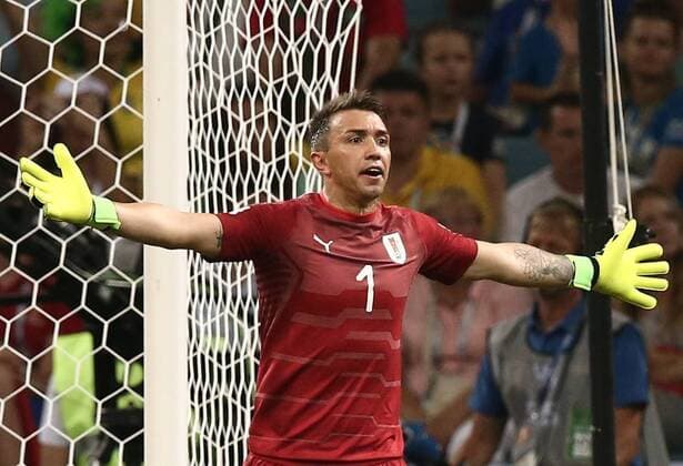 SOCHI, RUSSIA â€“ JUNE 30, 2018: Uruguay s goalkeeper Fernando Muslera reacts in their 2018 FIFA World Cup WM Weltmeisterschaft Fussball Round of 16 match against Portugal at Fisht Stadium. Valery Sharifulin TASS  TS08743F