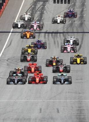 FORMULA 1 - GP of Austria 2018 SPIELBERG,AUSTRIA,01.JUL.18 - MOTORSPORTS - Grand Prix of Austria, Red Bull Ring. Image shows Lewis Hamilton (GBR Mercedes), Max Verstappen (NED Red Bull Racing), Daniel Ricciardo (AUS Red Bull Racing), Kimi Raikkoenen (FIN Ferrari) Sebastian Vettel (GER Ferrari) and Valtteri Bottas (FIN Mercedes). GEPAxpictures xAndreasxPranter