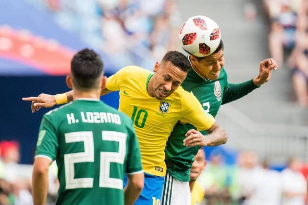 180702 Neymar of Brazil and Hugo Ayala of Mexico during the FIFA World Cup round of 16 match between Brazil and Mexico on July 2, 2018 in Samara Photo Petter Arvidson BILDBYRAN Code PA 92081  Copyright: PETTERxARVIDSON BB180702PA048
