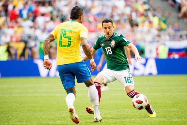 180702 Paulinho or Brazil and Andres Guardado of Mexico during the FIFA World Cup round of 16 match between Brazil and Mexico on July 2, 2018 in Samara Photo Petter Arvidson BILDBYRAN Code PA 92081  Copyright: PETTERxARVIDSON BB180702PA064