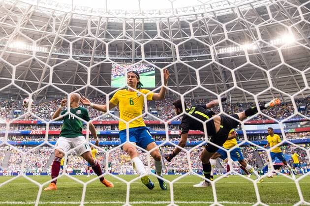 180702 Javier Hernandez of Mexico against Filipe Luis and goalkeeper Alisson of Brazil during the FIFA World Cup round of 16 match between Brazil and Mexico on July 2, 2018 in Samara Photo Petter Arvidson BILDBYR N Code PA AI180702 53f  Copyright: PETTERxARVIDSON BB180702PA079