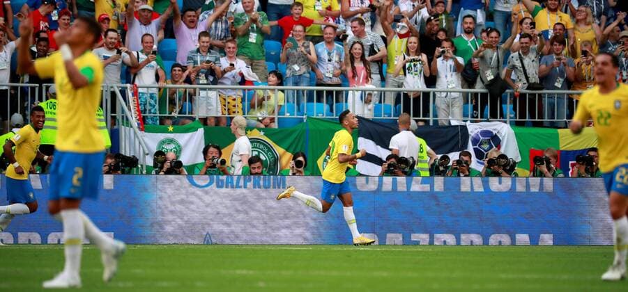 Brazilian forward Neymar celebrates after scoring during the FIFA World Cup WM Weltmeisterschaft Fussball 2018 round of 16 soccer match between Brazil and Mexico, at Samara Arena in Samara, Russia, 2 July 2018. BRAZIL VS. MEXICO !ACHTUNG: NUR REDAKTIONELLE NUTZUNG!  Copyright: xJosexMendezx FWC53-197 20180702-636661488889106731