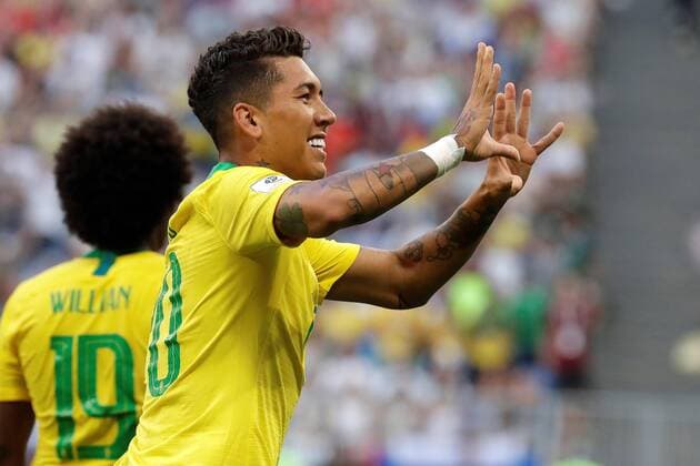 Brazilian forward Firmino (R) celebrates after scoring during the FIFA World Cup WM Weltmeisterschaft Fussball 2018 round of 16 soccer match between Brazil and Mexico, at Samara Arena in Samara, Russia, 2 July 2018. BRAZIL VS. MEXICO !ACHTUNG: NUR REDAKTIONELLE NUTZUNG!  Copyright: xSebastiaoxMoreirax FWC53-252 20180702-636661505520813592