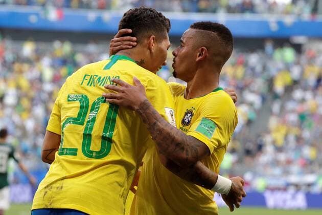 Brazilian forward Firmino (L) celebrates after scoring during the FIFA World Cup WM Weltmeisterschaft Fussball 2018 round of 16 soccer match between Brazil and Mexico, at Samara Arena in Samara, Russia, 2 July 2018. BRAZIL VS. MEXICO !ACHTUNG: NUR REDAKTIONELLE NUTZUNG!  Copyright: xSebastiaoxMoreirax FWC53-254 20180702-636661505535032394