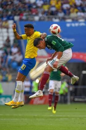 2nd July 2018, Samara Arena, Samara, Russia; FIFA World Cup WM Weltmeisterschaft Fussball Football, Round of 16, Brazil versus Mexico; Neymar of Brazil and Jesus Corona of Mexico challenge for a header  ActionPlus12043474 UlrikxPedersen