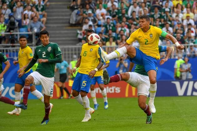 2nd July 2018, Samara Arena, Samara, Russia; FIFA World Cup WM Weltmeisterschaft Fussball Football, Round of 16, Brazil versus Mexico; Thiago Silva of Brazil taking the ball down as Guti& xe9;rrez (mex) covers  ActionPlus12043478 UlrikxPedersen