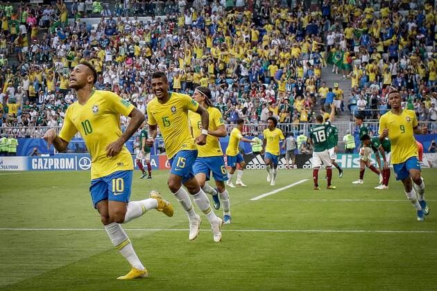 Russia: World Cup 2018 Brazil vs Mexico NEYMAR during the game between Brazil and Mexico valid for the octaves of finals of the 2018 World Cup held in Arena Samara, Russia. Brazil won 2-0. Thiago Bernardes Pacific Press Samara Vazio Russia  ThiagoxBernardesx xPacificxPress
