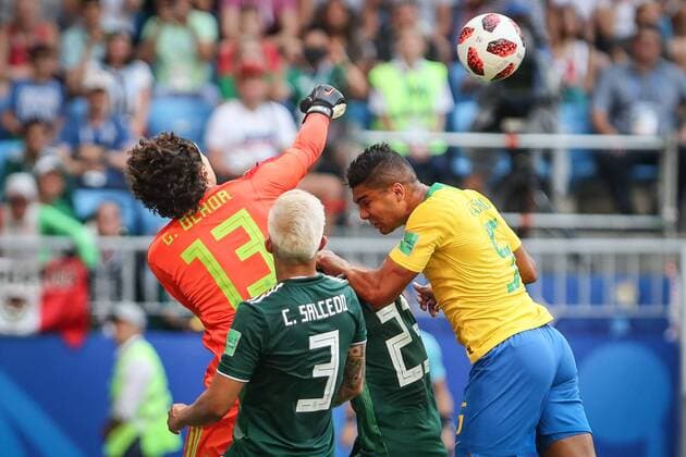 Russia: World Cup 2018 Brazil vs Mexico Guillermo OCHOA and CASEMIRO during the game between Brazil and Mexico valid for the octaves of finals of the 2018 World Cup held in Arena Samara, Russia. Brazil won 2-0. Thiago Bernardes Pacific Press Samara Vazio Russia  ThiagoxBernardesx xPacificxPress