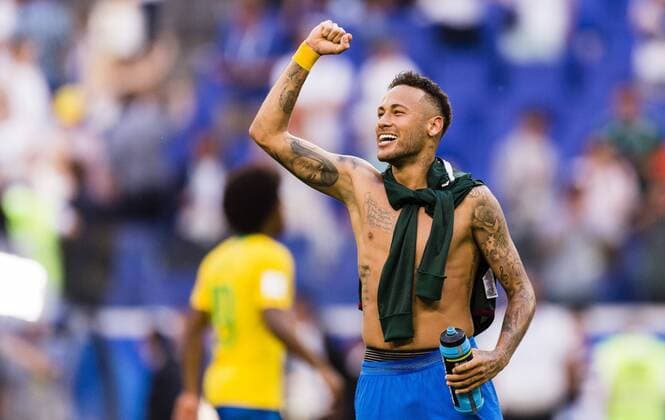 Samara 02 07 2018 Final Cheers Neymar Brazil shirtless Brazil Mexico