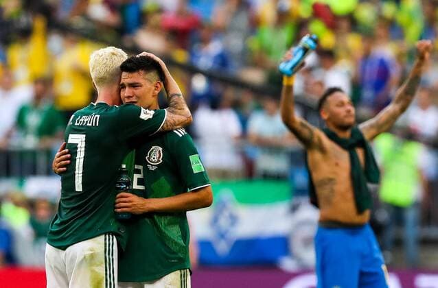 Sport - Bilder des Tages SAMARA, RUSSIA - JULY 2, 2018: Mexicoâ€™s Miguel Layun, Hirving Lozano, and Brazilâ€™s Neymar (L-R) after their 2018 FIFA World Cup WM Weltmeisterschaft Fussball Round of 16 match at Samara Arena Stadium; Brazil wins 2-0. Sergei Savostyanov TASS  TS0879D1